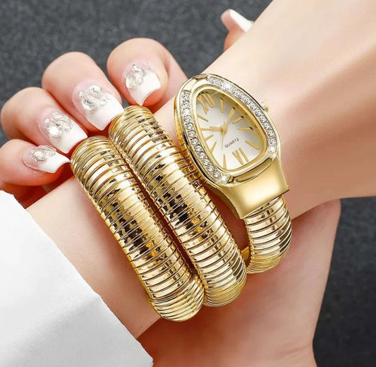 Luxe Snake Watch – Gold Edition