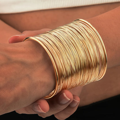 Pulsera de alambre de oro