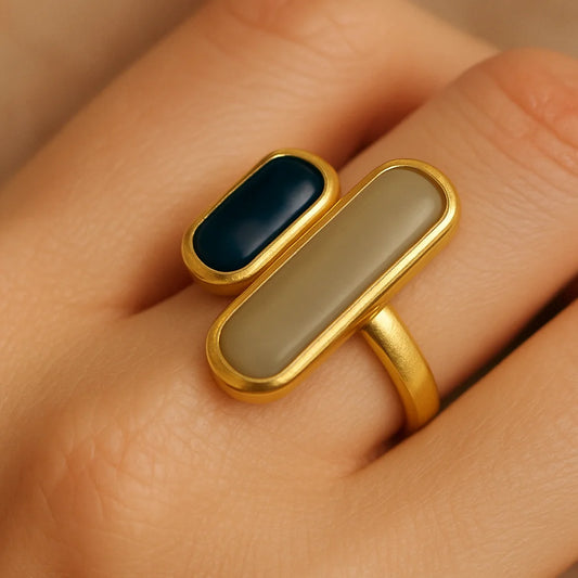 Anillo de doble piedra